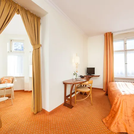 Garner - Messe By Ihg Hotel