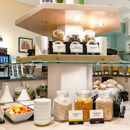 Hotel Garner - Messe By Ihg Berlino