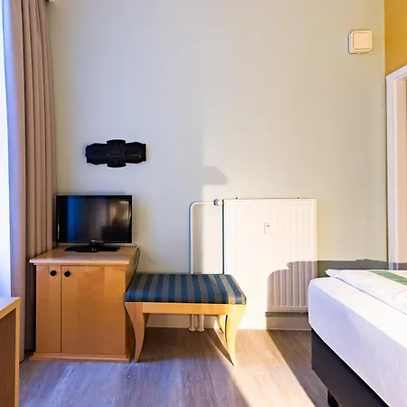 Garner - Messe By Ihg Hotel