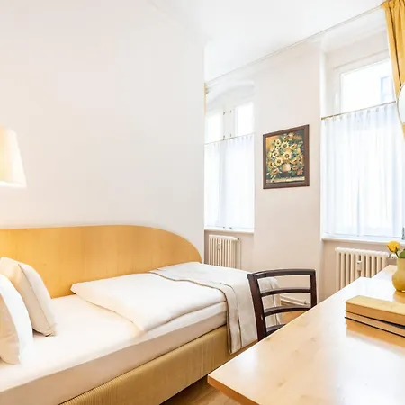 Hotel Garner - Messe By Ihg Berlino