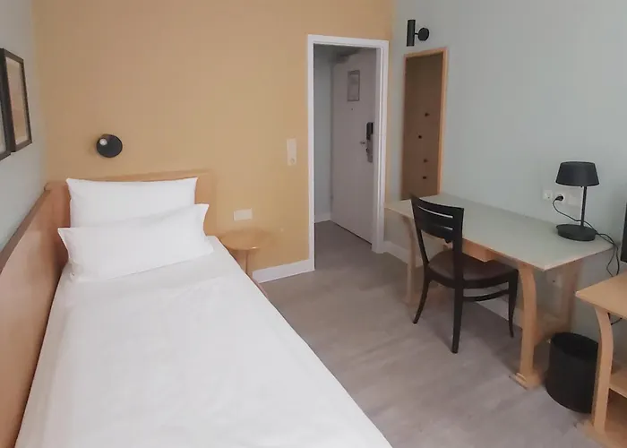 Hotell Garner - Messe By Ihg 3*