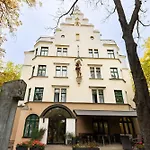 Garner - Messe By Ihg Берлин