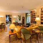 Garner - Messe By Ihg Hotel 3*