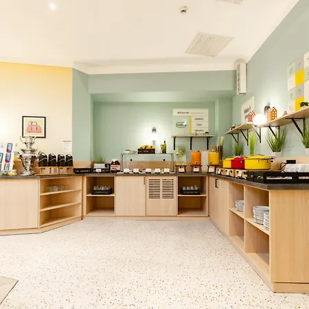 Garner - Messe By Ihg Hotel