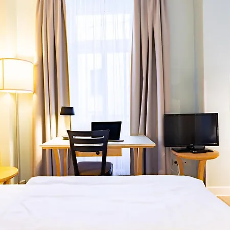 Garner - Messe By Ihg Отель Берлин