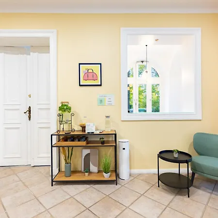 Hotel Garner - Messe By Ihg Berlin