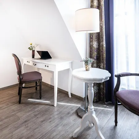 Отель Garner - Messe By Ihg 3*