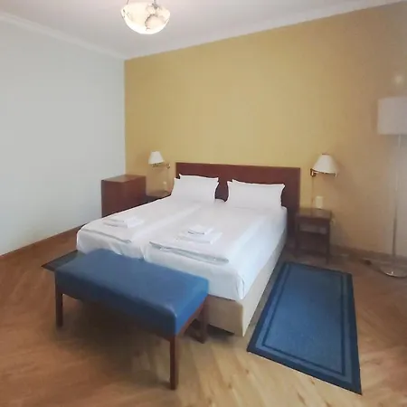 Garner - Messe By Ihg Hotel 3*