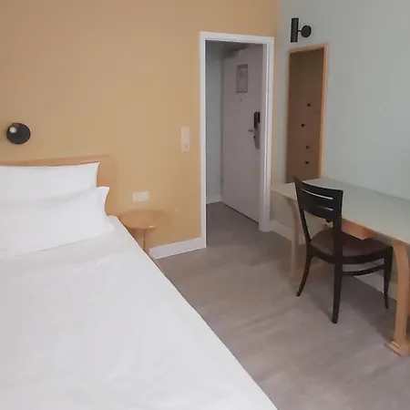 Otel Garner - Messe By Ihg 3*