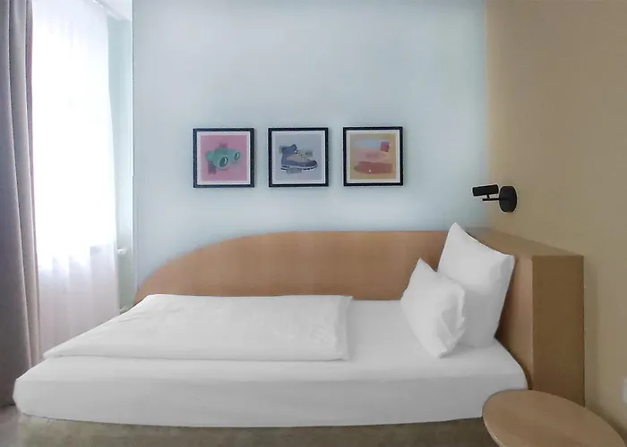 Garner - Messe By Ihg Otel