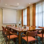 Garner - Messe By Ihg Hotel