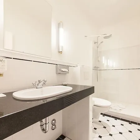 Garner - Messe By Ihg 3*