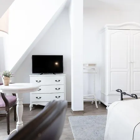 Hotel Garner - Messe By Ihg Berlin